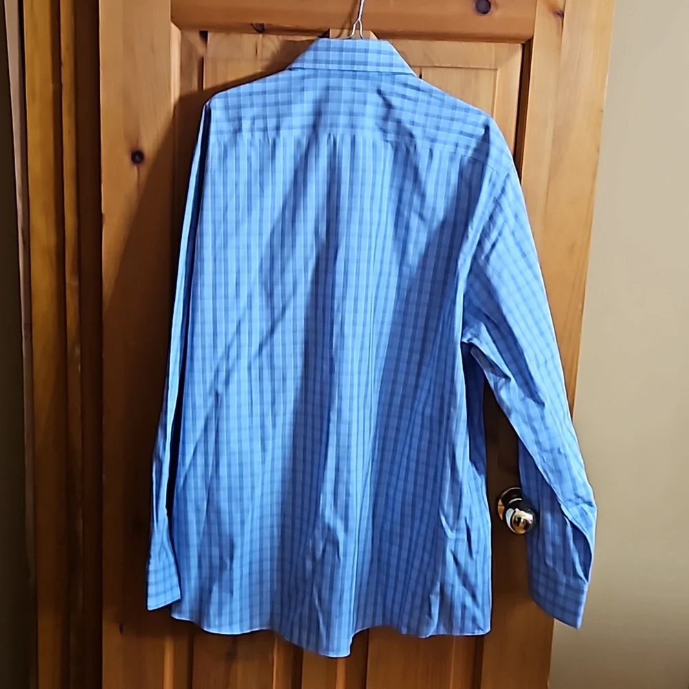 Excellent condition Michael Kors shirt blue size 17.5 - Picture 2 of 5